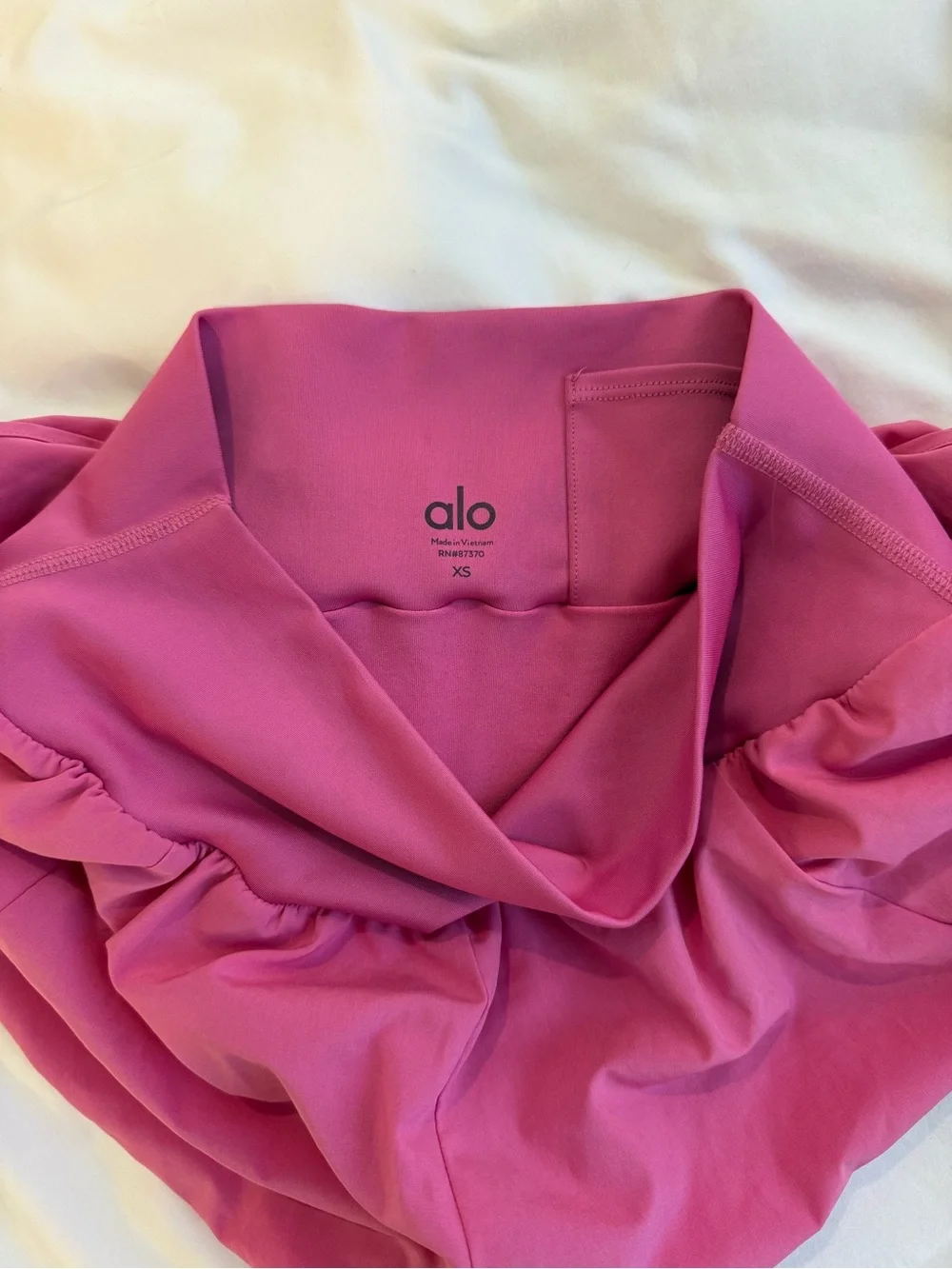 ALO Yoga Women's Hot Pink Athletic Shorts